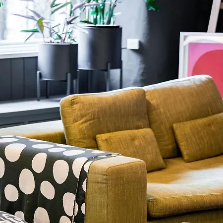 The Colour House District Escape For Two *